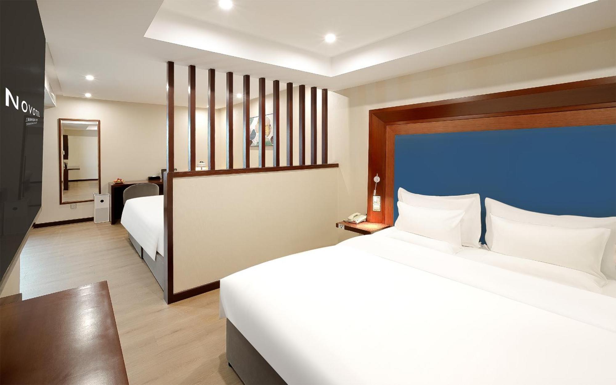 Novotel Atlantis Shanghai - Breakfast In The Clouds With River View In The Revolving Restaurant & 24Hours Free Self-Laundry Exterior foto