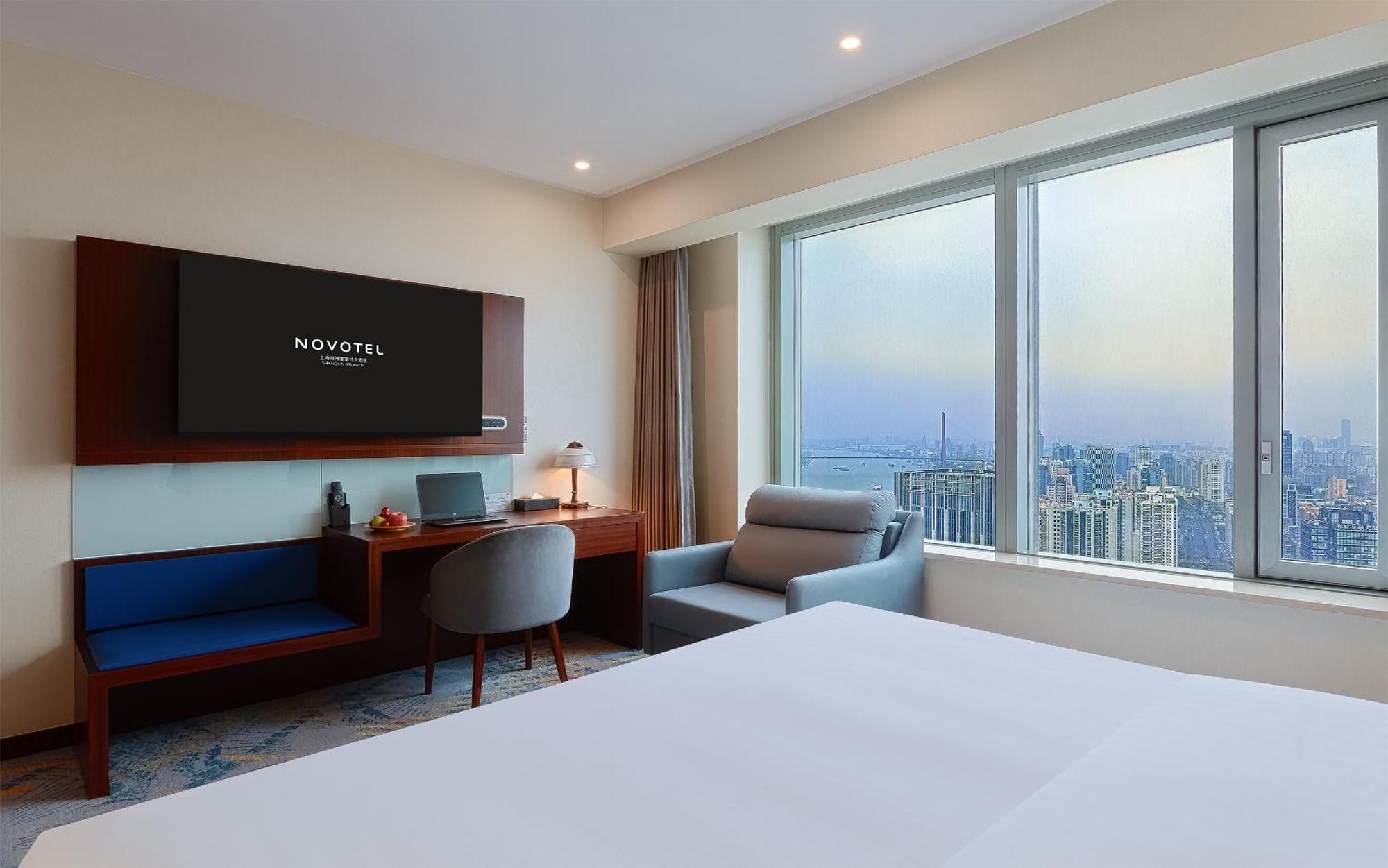 Novotel Atlantis Shanghai - Breakfast In The Clouds With River View In The Revolving Restaurant & 24Hours Free Self-Laundry Exterior foto